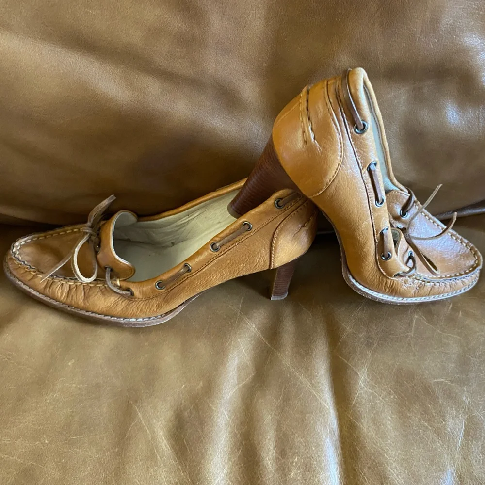 Michael Kors Leather 3.3” Heels Shoes Size 7.5